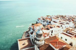 Que ver y hacer en Peñíscola. Como llegar a Peñíscola desde Valencia y Barcelona